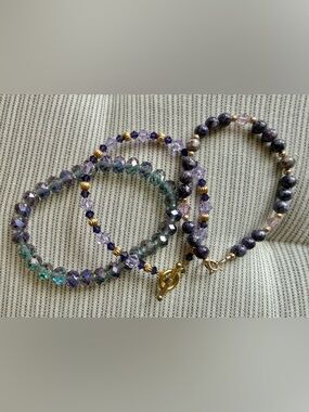 3 Bracelets: AB Teal-Purple Faceted cloisonné, toggle & lobster clasps & Stretch